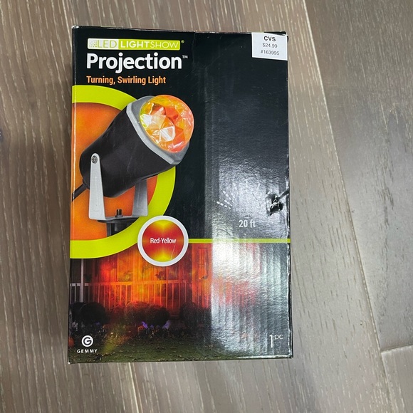 Gemmy Projection LED light show in red-yellow “fire & ice”. - Picture 3 of 7